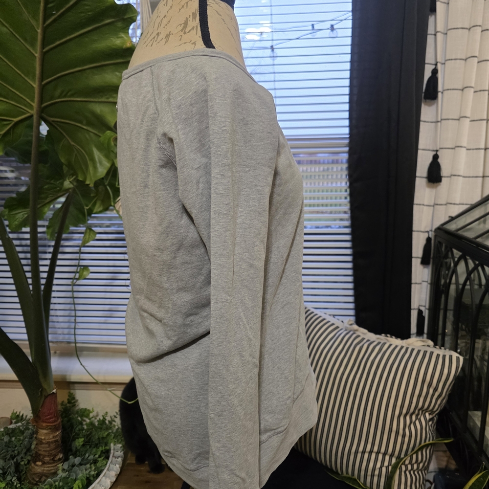 Lululemon Athletica Great Basic Gray Sweatshirt - image 4